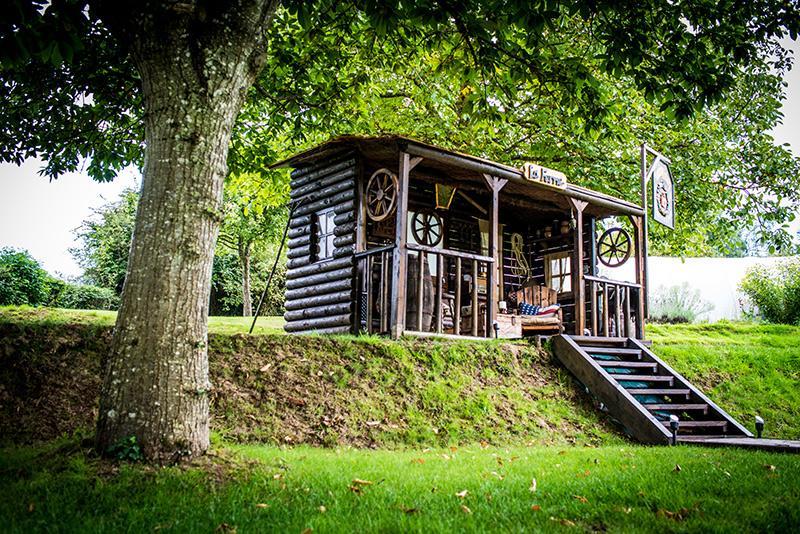 La Ferme Studio Apartments Conde-sur-Noireau Luaran gambar